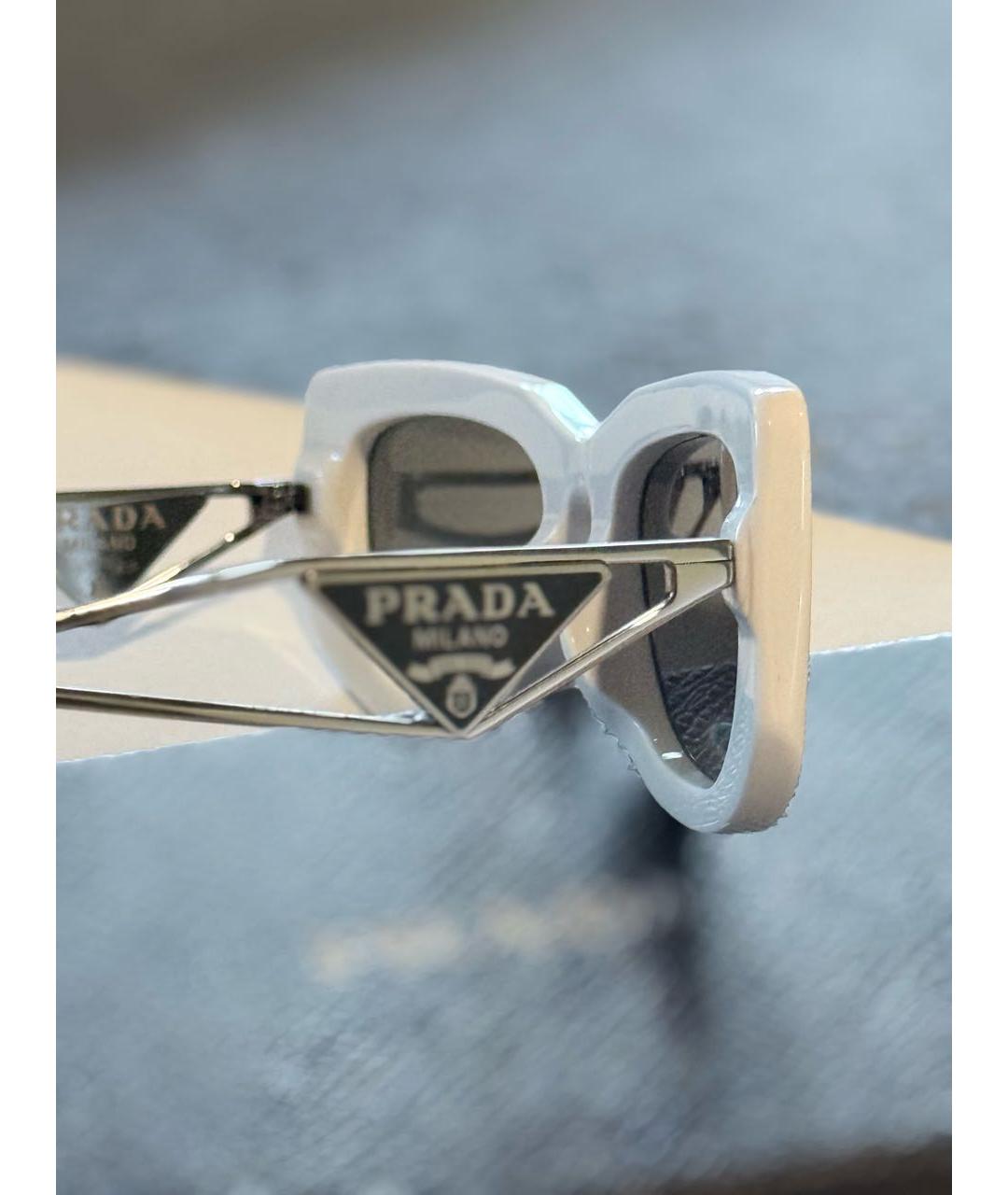 PRADA Белые пластиковые солнцезащитные очки, фото 4