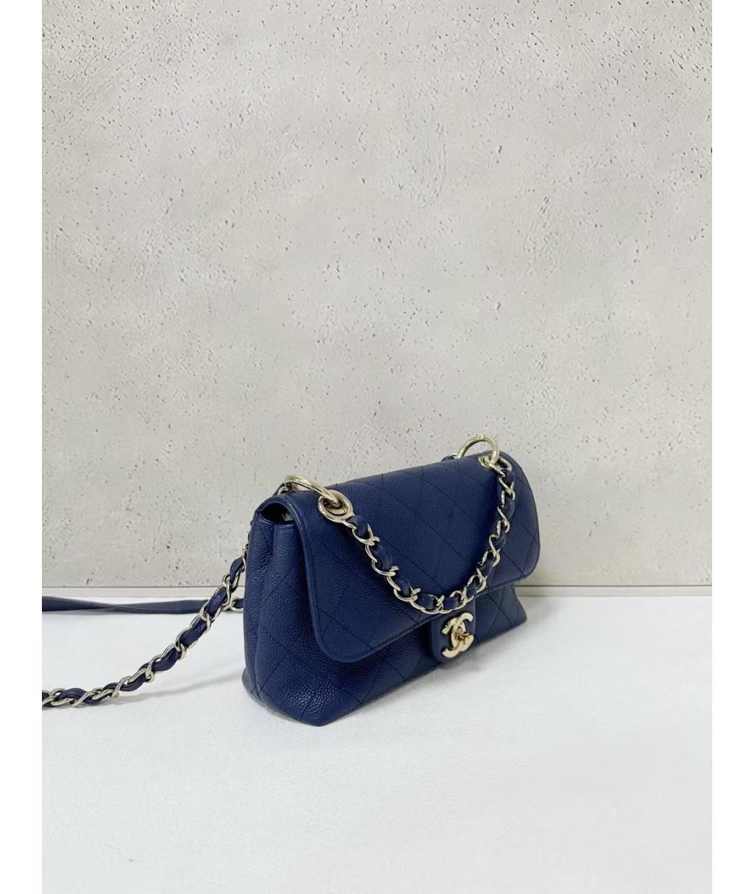 CHANEL Темно-синяя кожаная сумка через плечо, фото 3