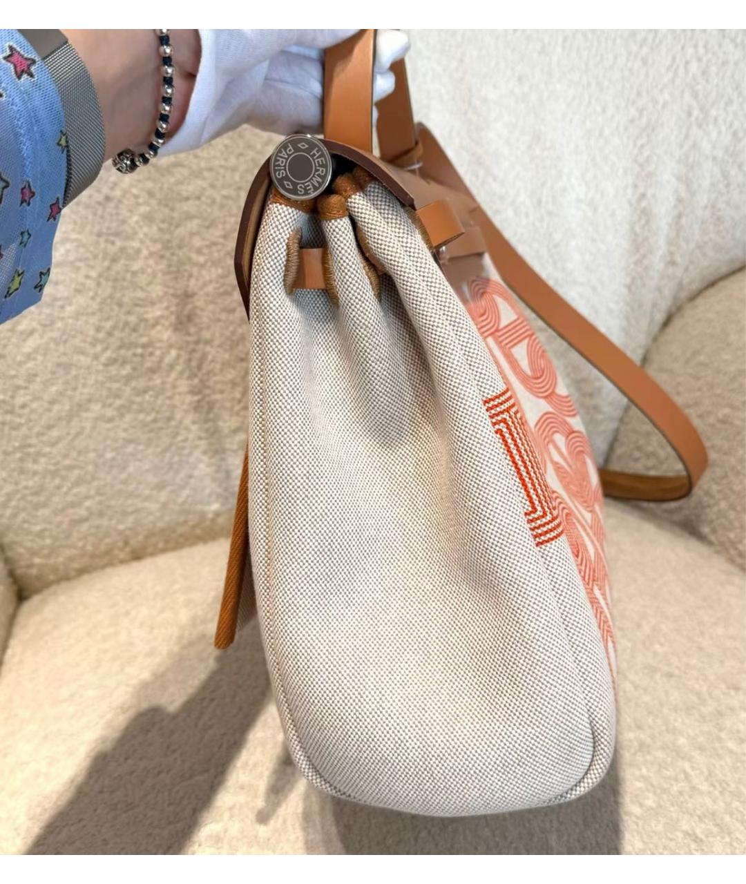 HERMES Бежевая тканевая сумка через плечо, фото 3