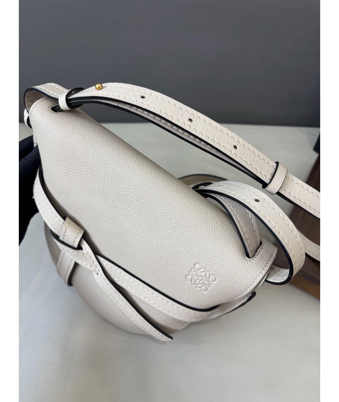 LOEWE Бежевая кожаная сумка через плечо, фото 5