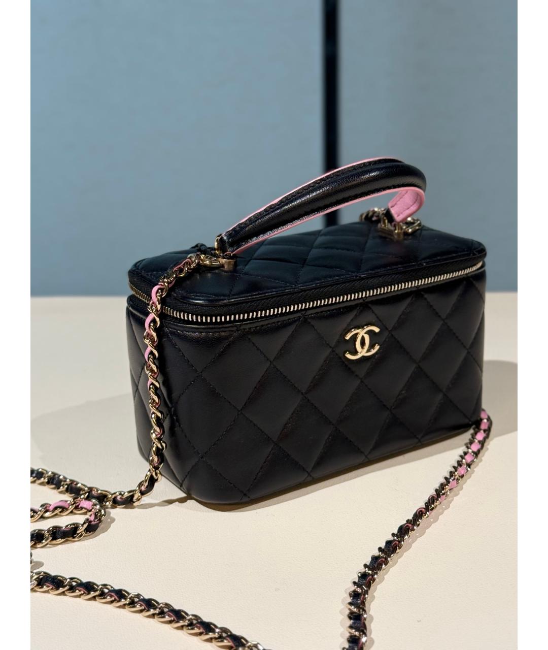 CHANEL Черная кожаная сумка с короткими ручками, фото 3