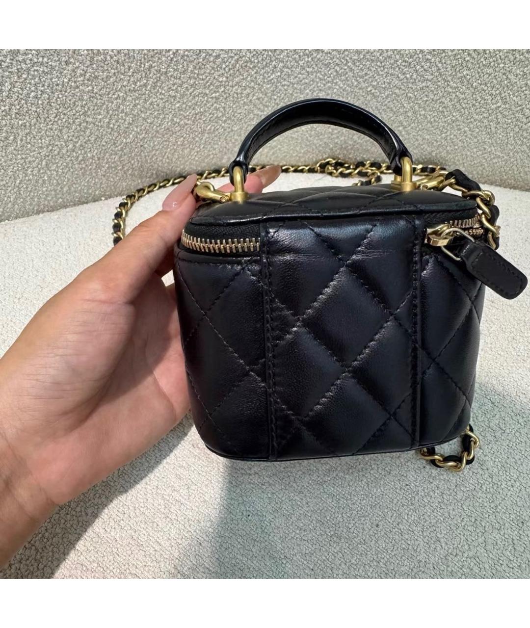 CHANEL Черная кожаная сумка через плечо, фото 4
