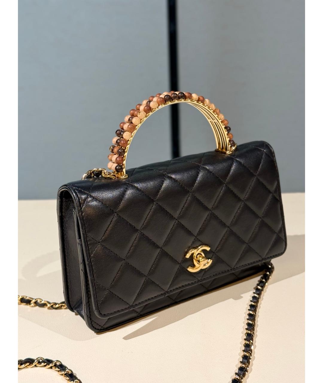 CHANEL Черная кожаная сумка с короткими ручками, фото 3
