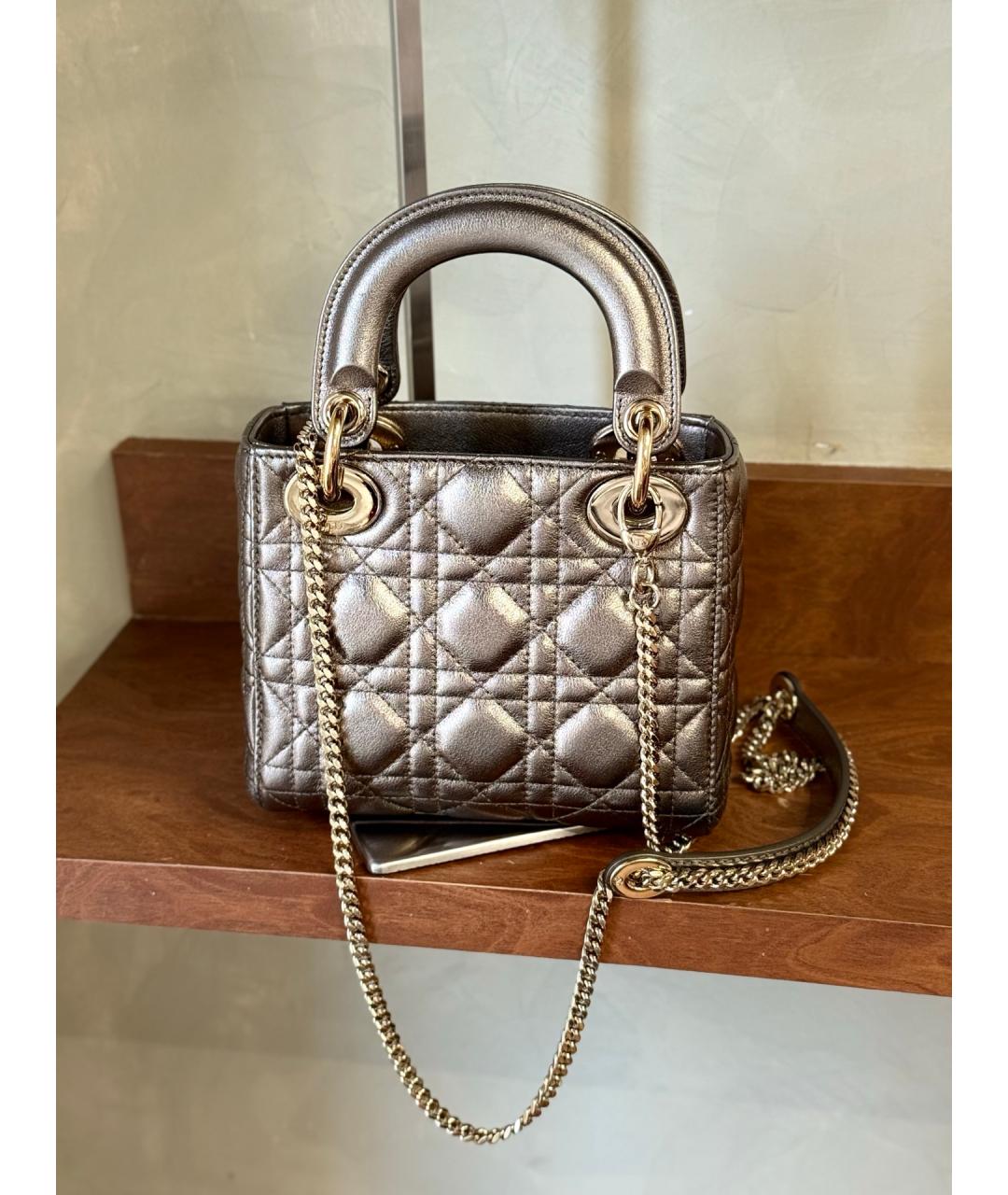 CHRISTIAN DIOR Золотая кожаная сумка с короткими ручками, фото 5