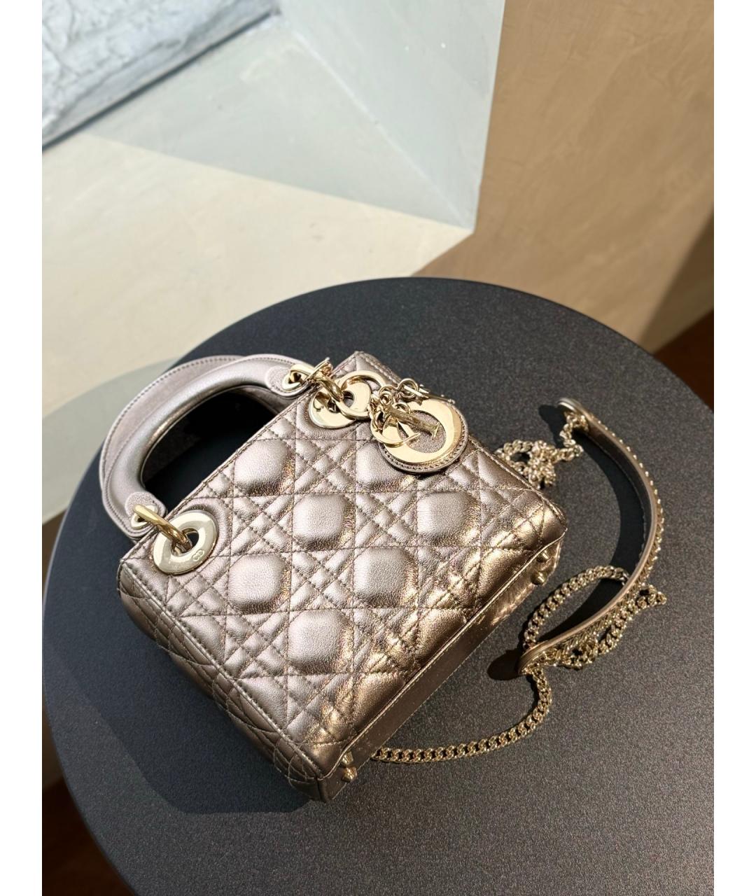 CHRISTIAN DIOR Золотая кожаная сумка с короткими ручками, фото 8