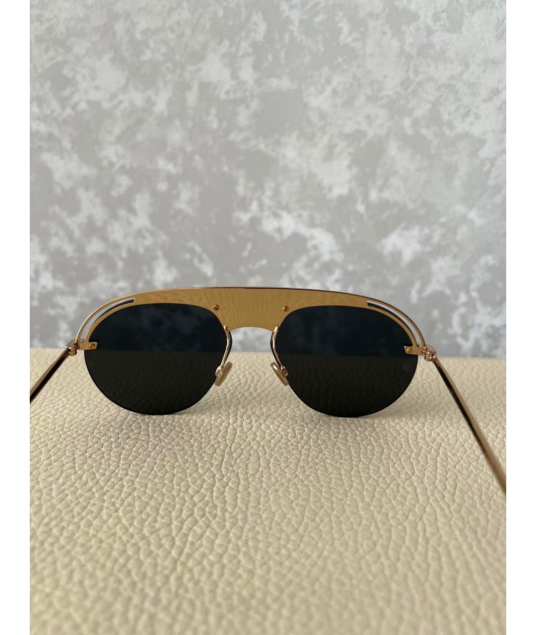 CHRISTIAN DIOR Черные пластиковые солнцезащитные очки, фото 4