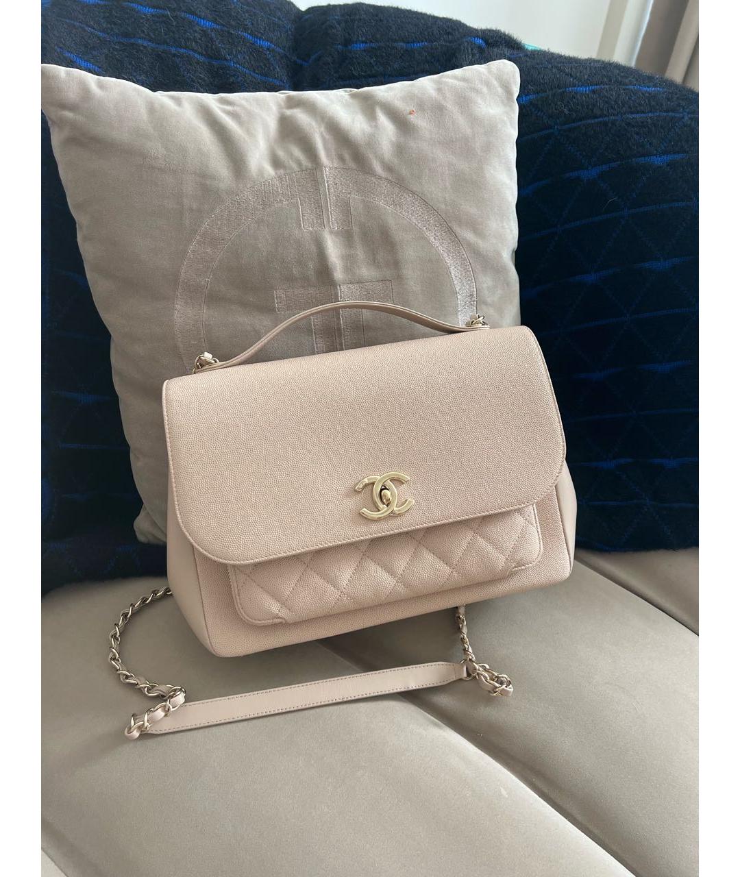 CHANEL Бежевая кожаная сумка через плечо, фото 8