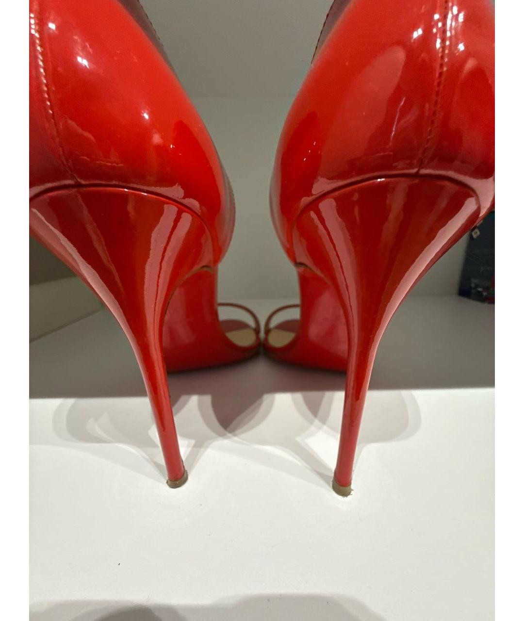 CHRISTIAN LOUBOUTIN Красные туфли из лакированной кожи, фото 6