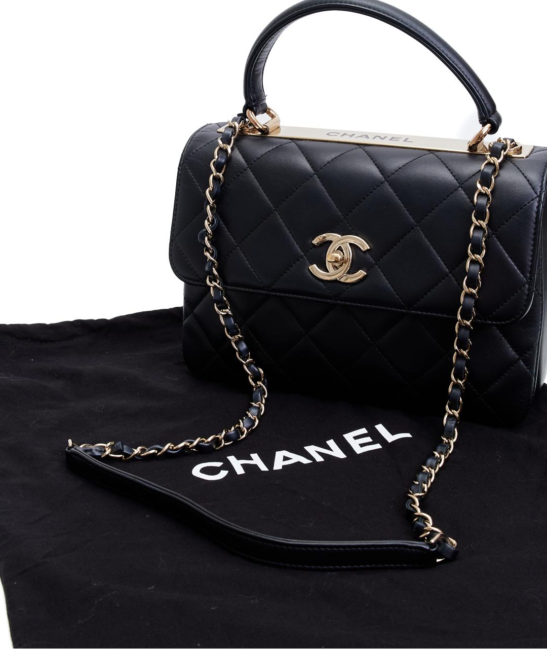 CHANEL Черная кожаная сумка с короткими ручками, фото 7
