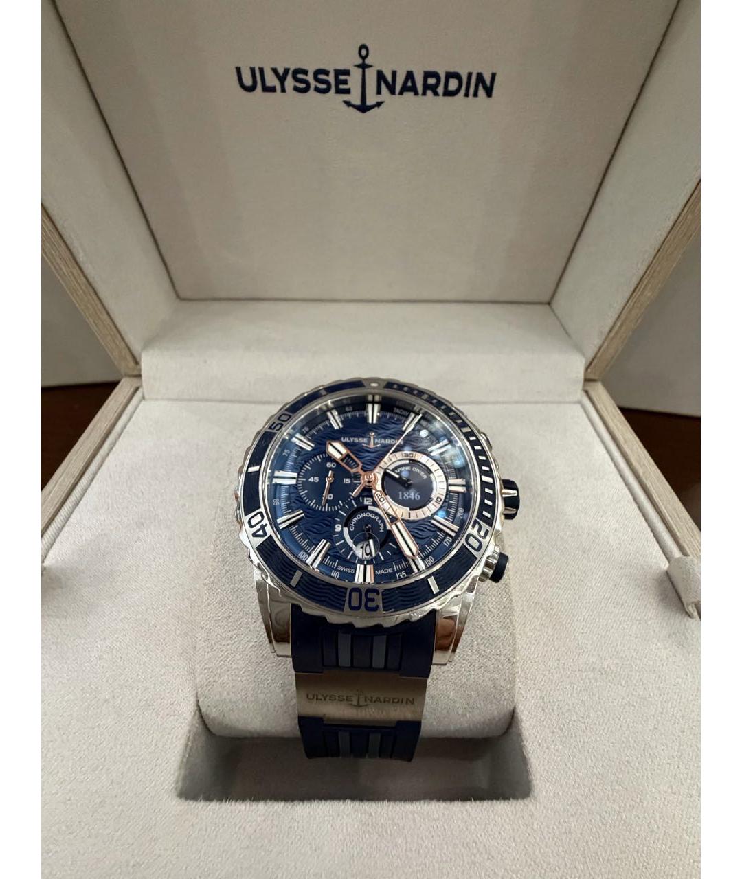 Ulysse Nardin Темно-синие часы, фото 4