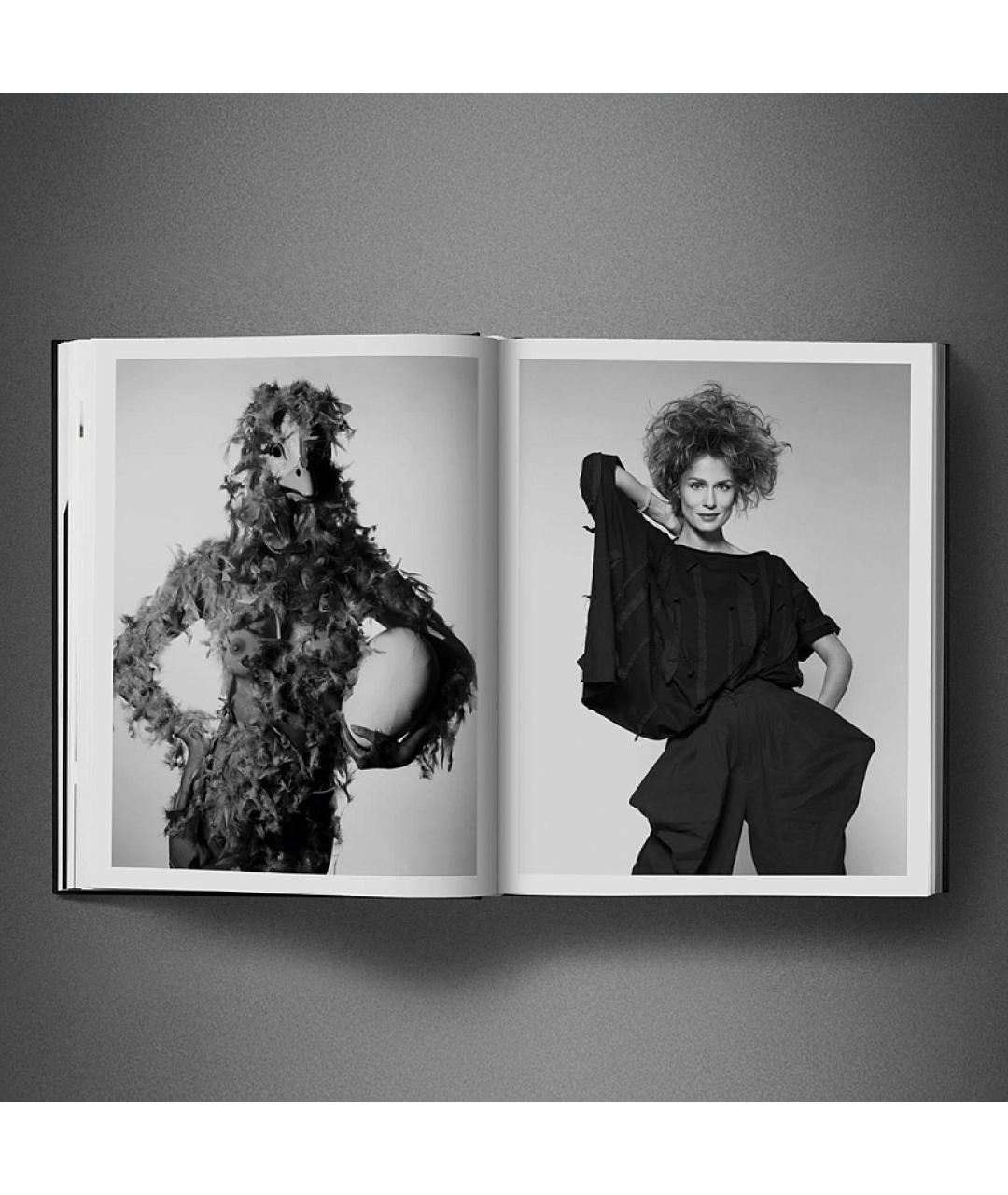 TASCHEN Черная книга, фото 6