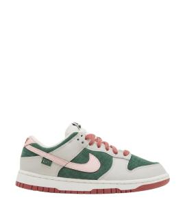 NIKE Кроссовки