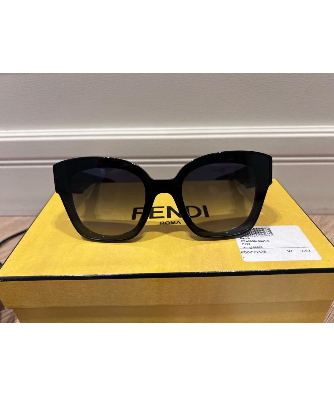 FENDI Черные пластиковые солнцезащитные очки, фото 6