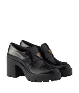 PRADA Лоферы