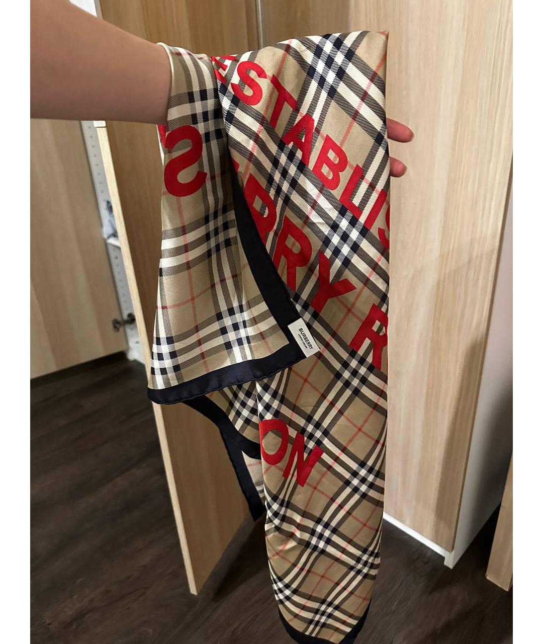 BURBERRY Бежевый шелковый шарф, фото 5