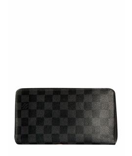 LOUIS VUITTON Кошелек
