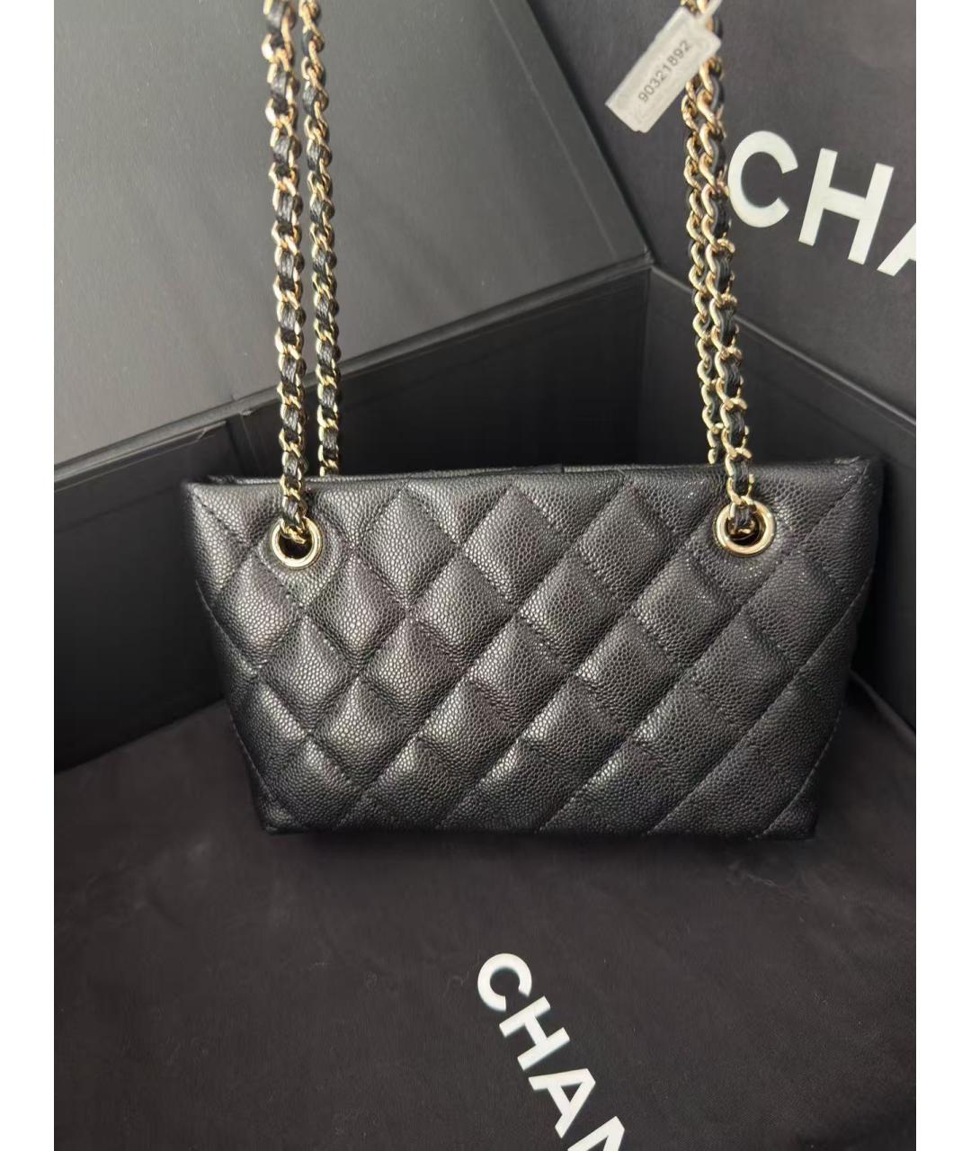CHANEL Черная кожаная сумка тоут, фото 4