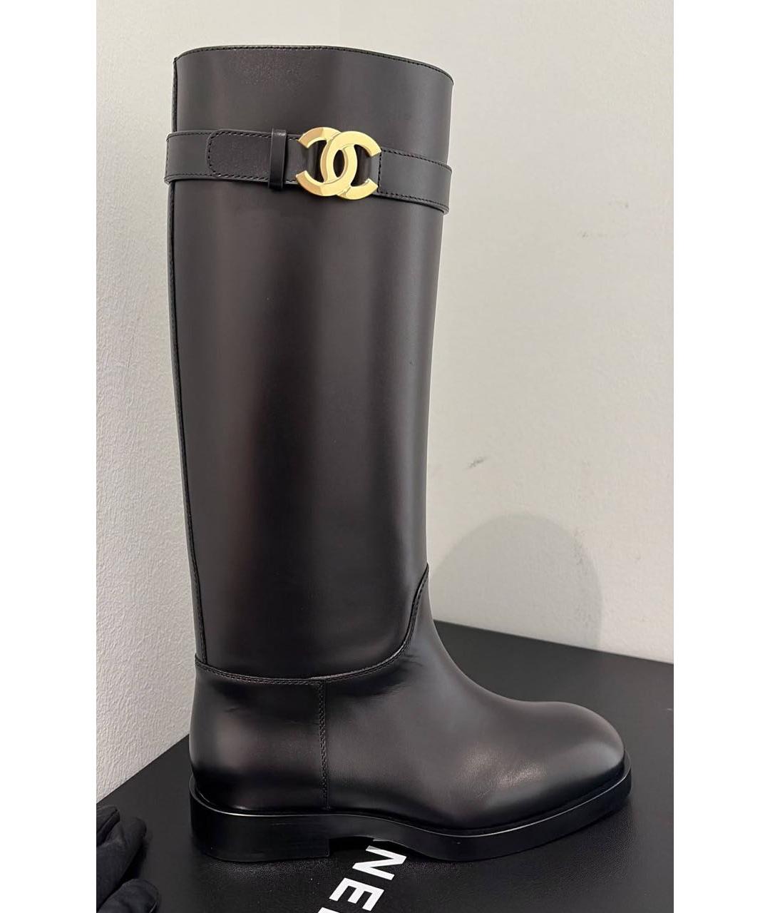 CHANEL Черные кожаные сапоги, фото 4