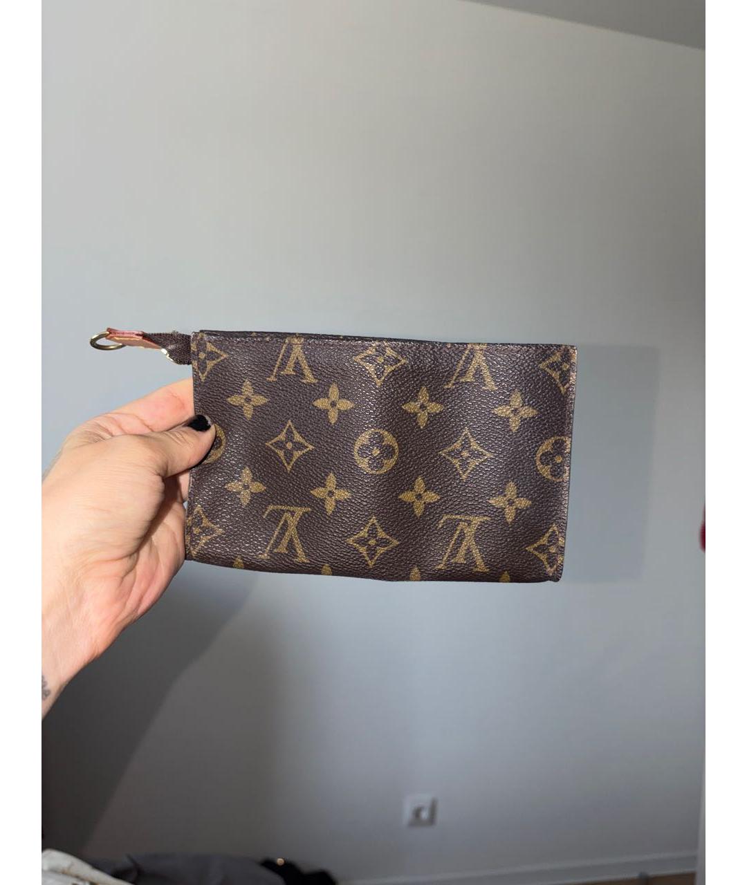 LOUIS VUITTON Коричневая канва косметичка, фото 7