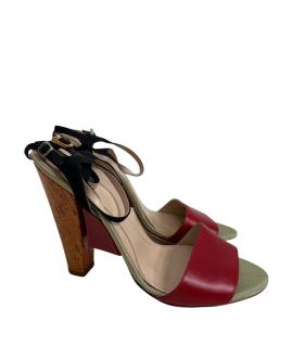 FENDI Босоножки
