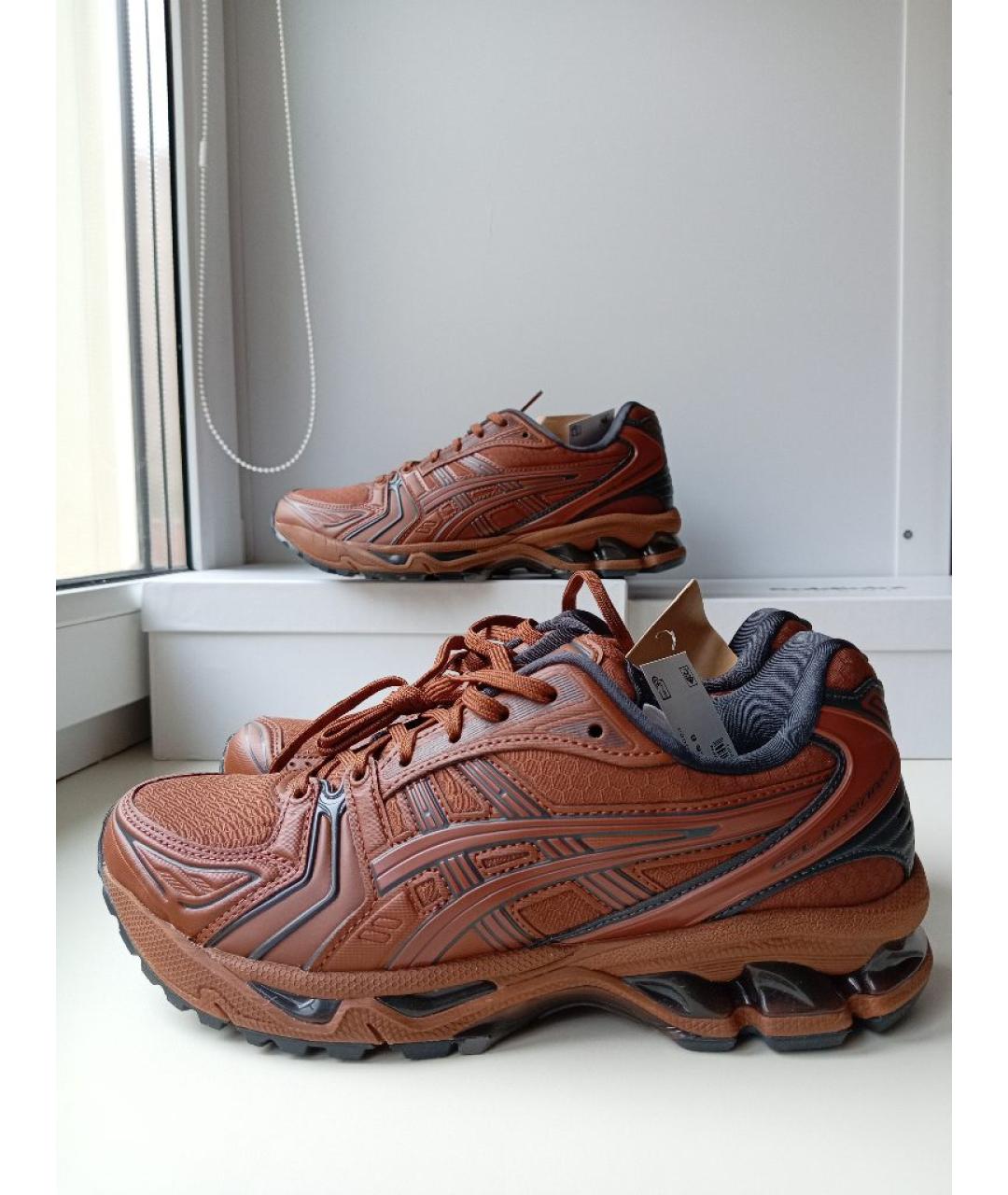 ASICS Коричневые низкие кроссовки / кеды, фото 2