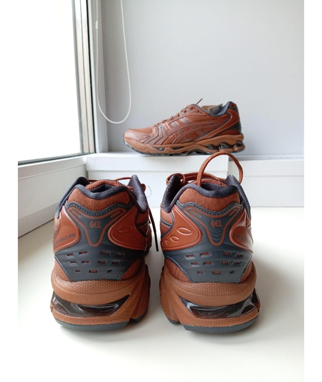 ASICS Коричневые низкие кроссовки / кеды, фото 5