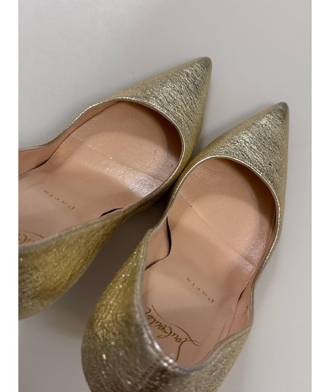 CHRISTIAN LOUBOUTIN Золотые кожаные туфли, фото 6