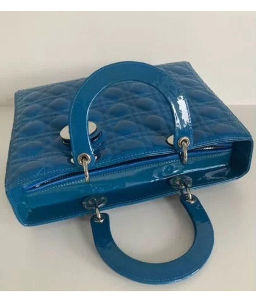 CHRISTIAN DIOR Синяя сумка с короткими ручками из лакированной кожи, фото 2