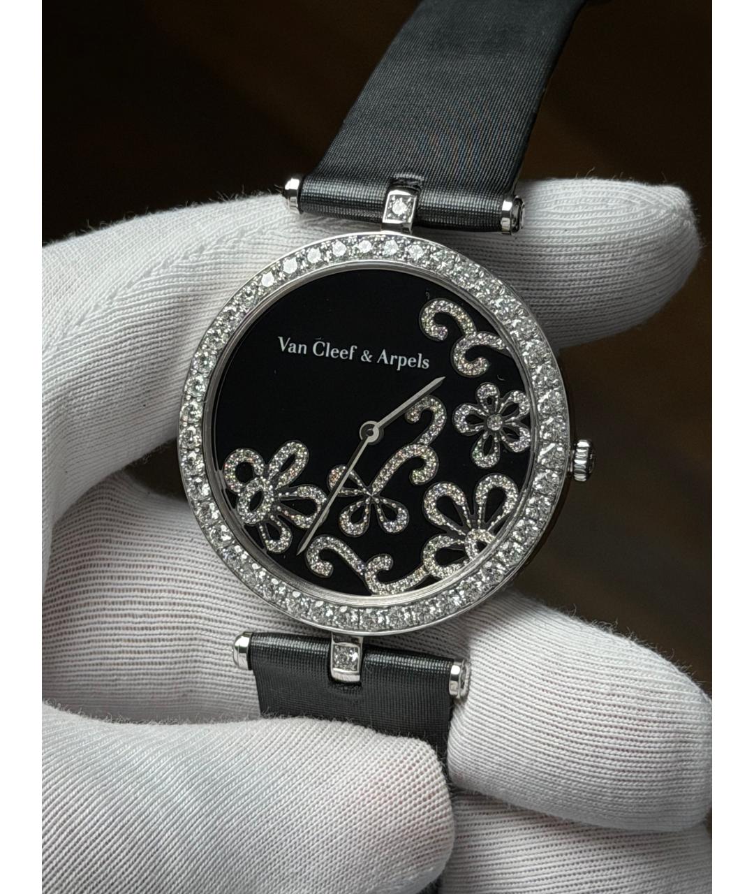 VAN CLEEF & ARPELS Черные часы из белого золота, фото 3