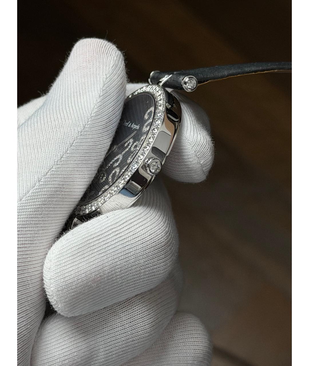 VAN CLEEF & ARPELS Черные часы из белого золота, фото 4