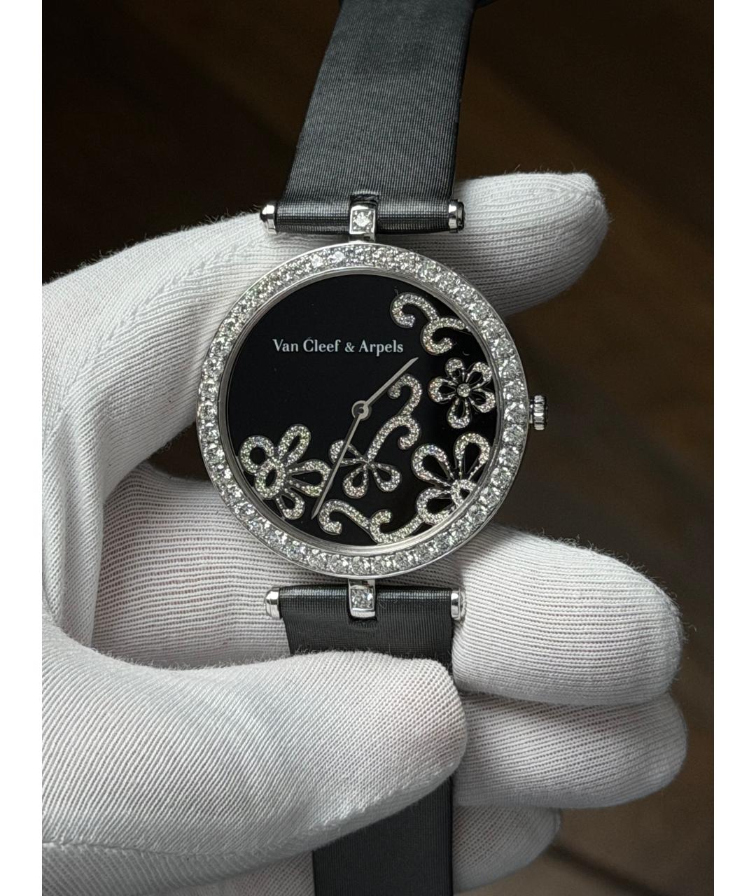 VAN CLEEF & ARPELS Черные часы из белого золота, фото 2