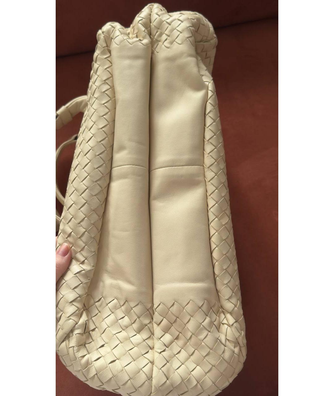 BOTTEGA VENETA Бежевая кожаная сумка через плечо, фото 5