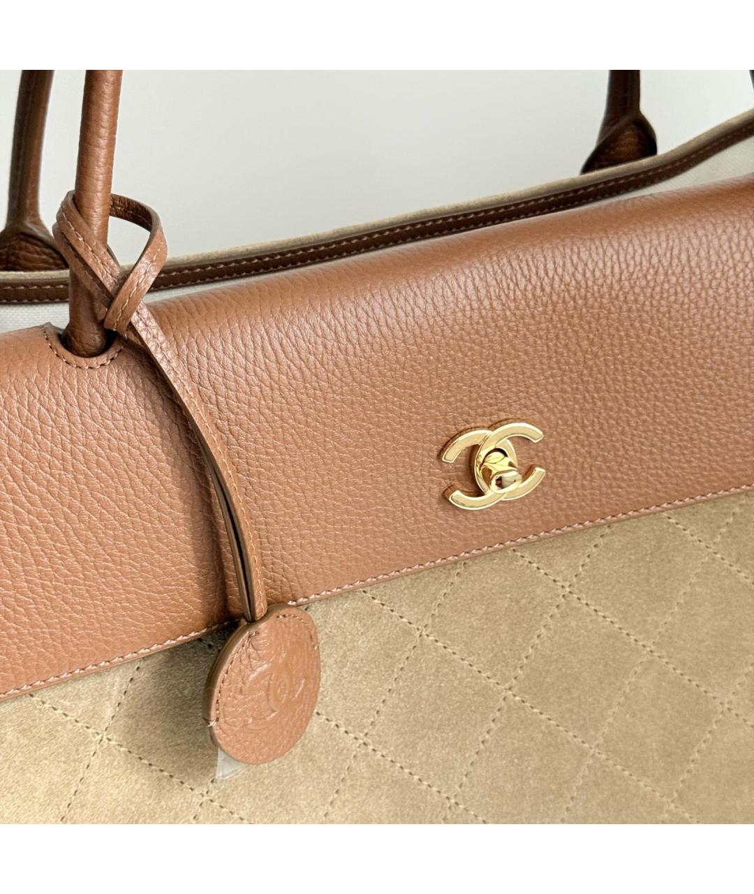 CHANEL Бежевая кожаная сумка тоут, фото 5