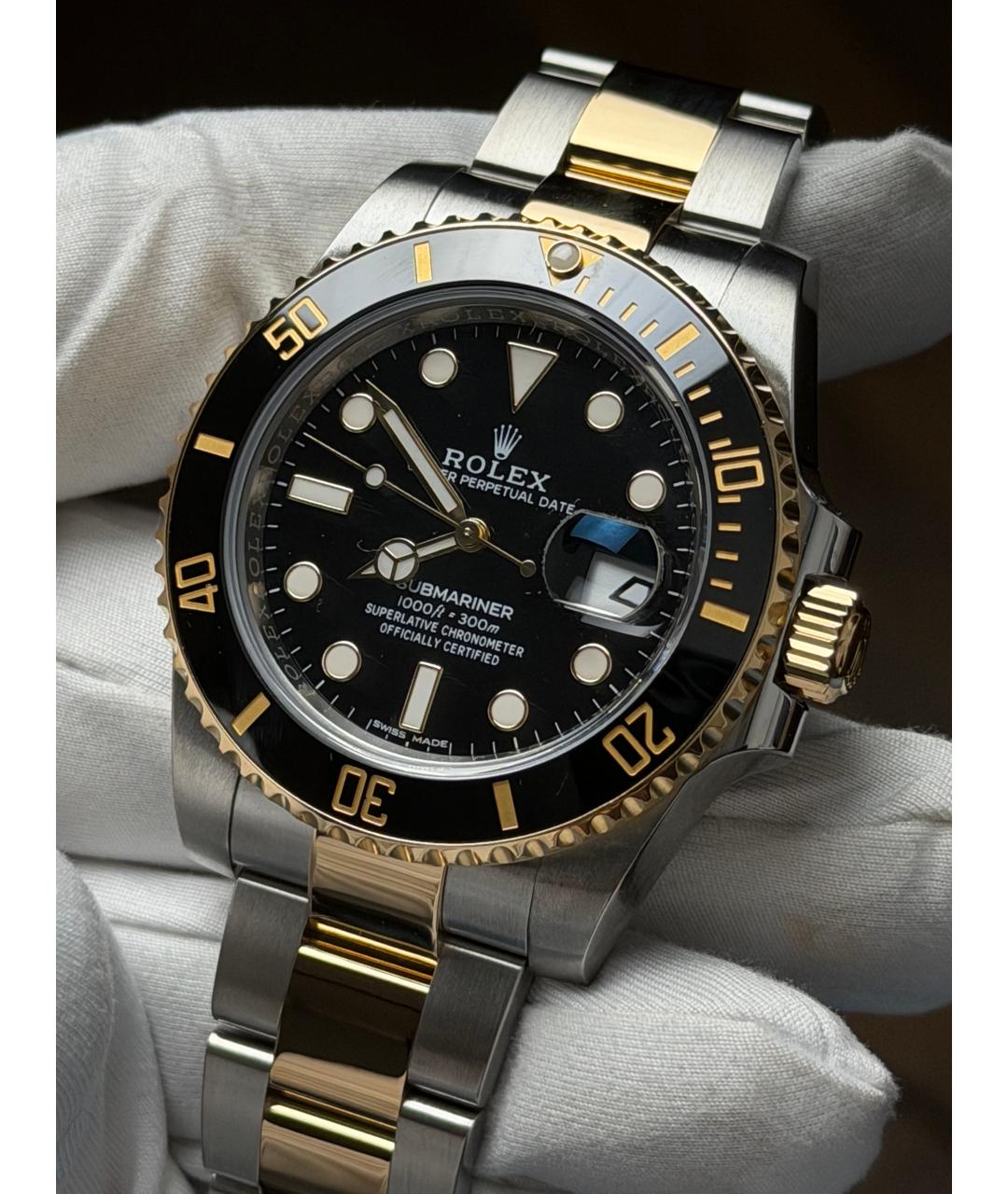 ROLEX Черные часы из желтого золота, фото 3
