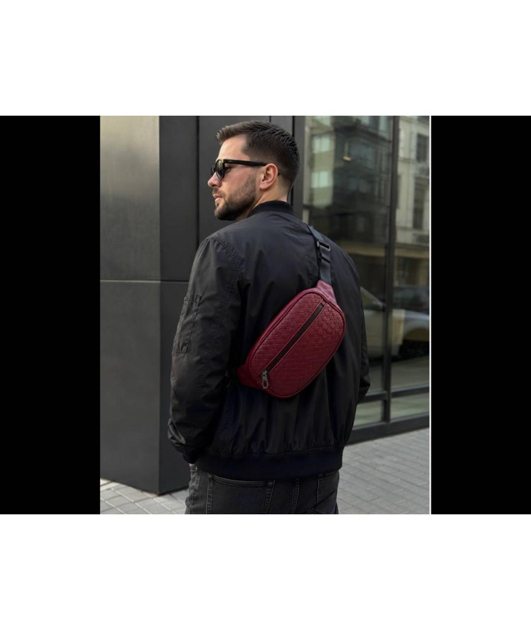 BOTTEGA VENETA Бордовая кожаная поясная сумка, фото 3