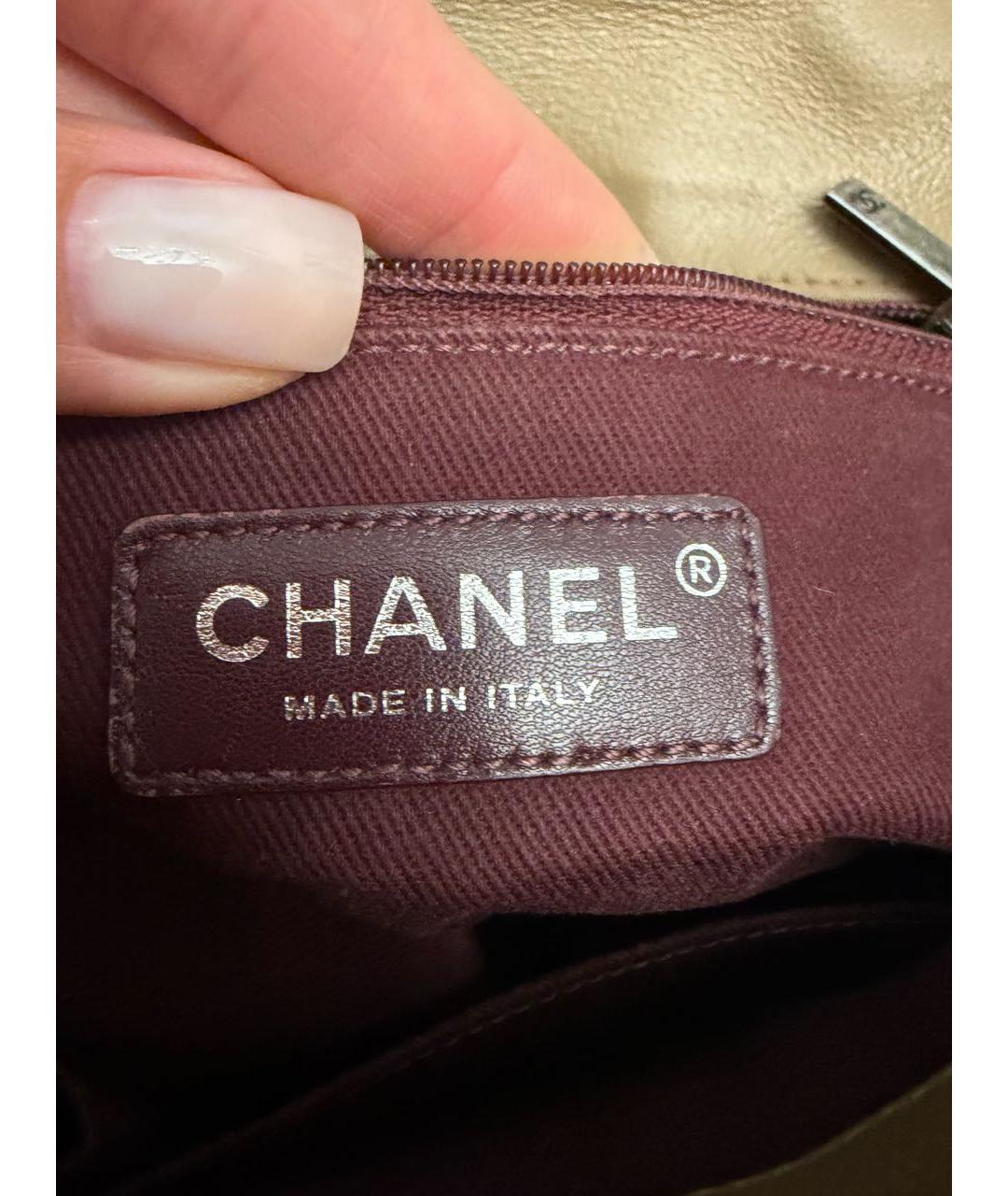 CHANEL Бежевая кожаная сумка через плечо, фото 6