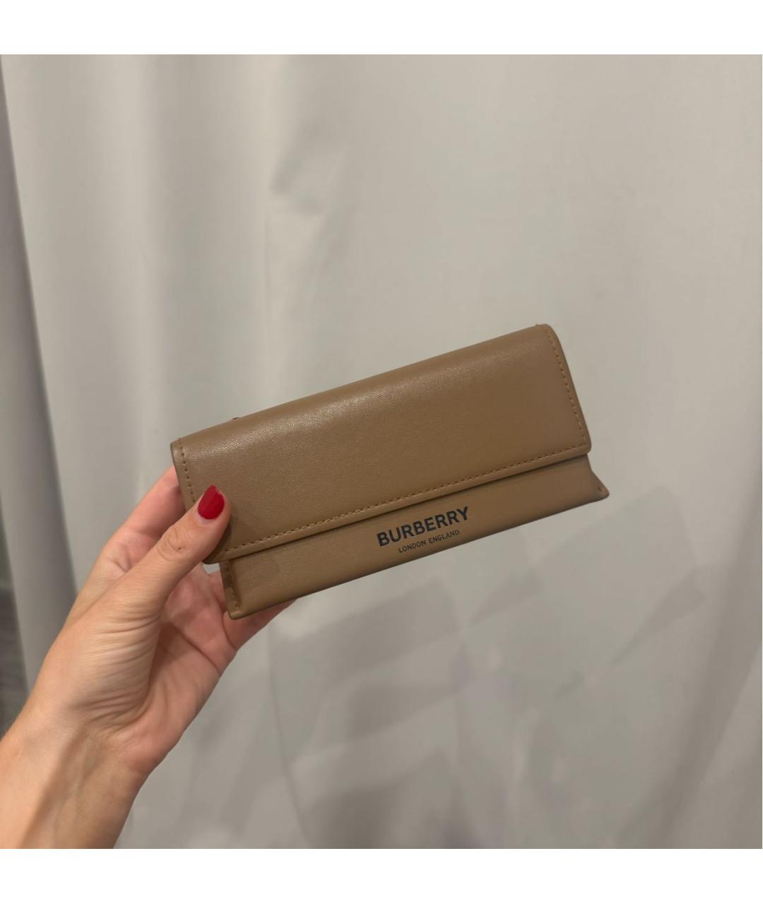 BURBERRY Черные пластиковые солнцезащитные очки, фото 7