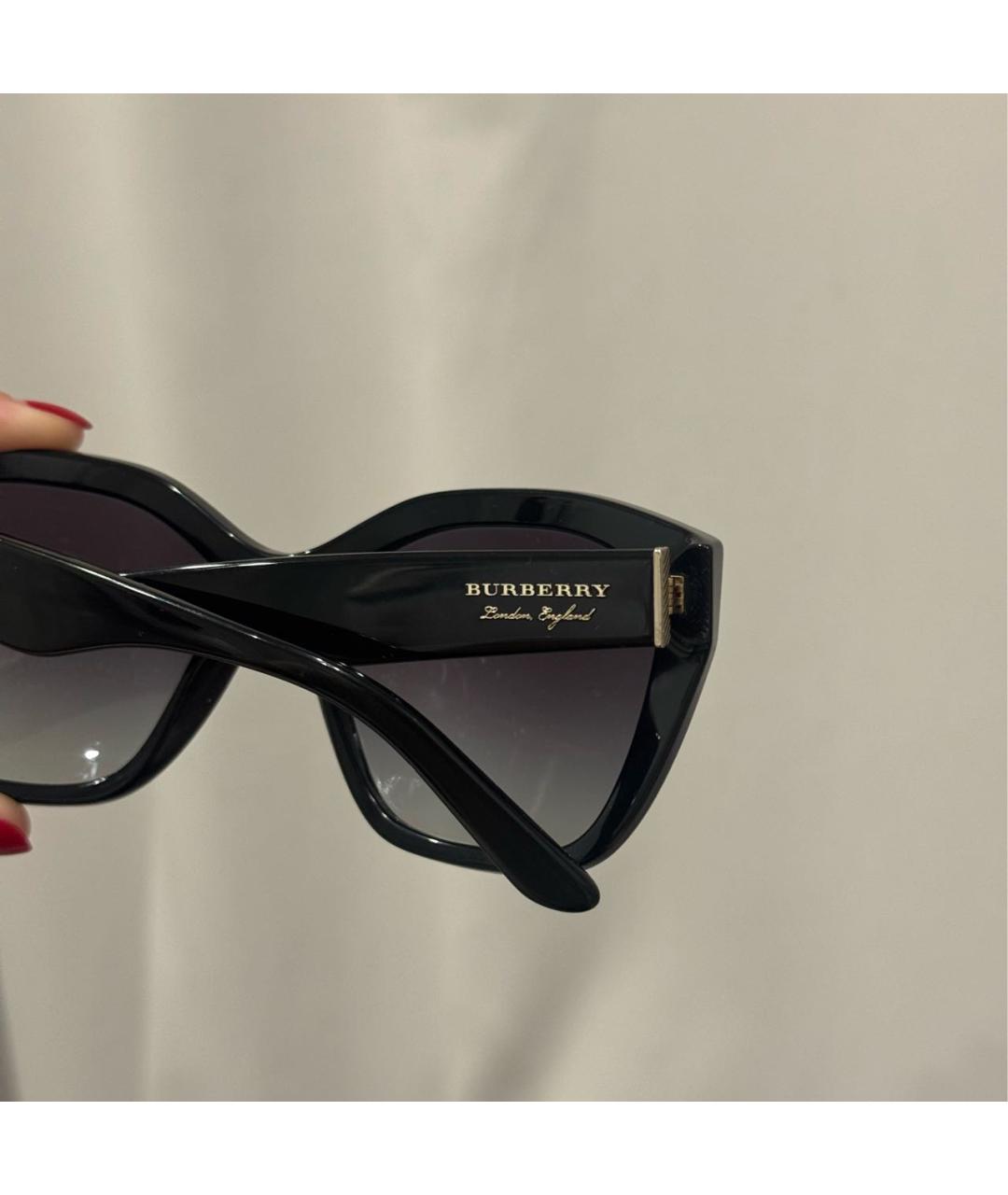 BURBERRY Черные пластиковые солнцезащитные очки, фото 5