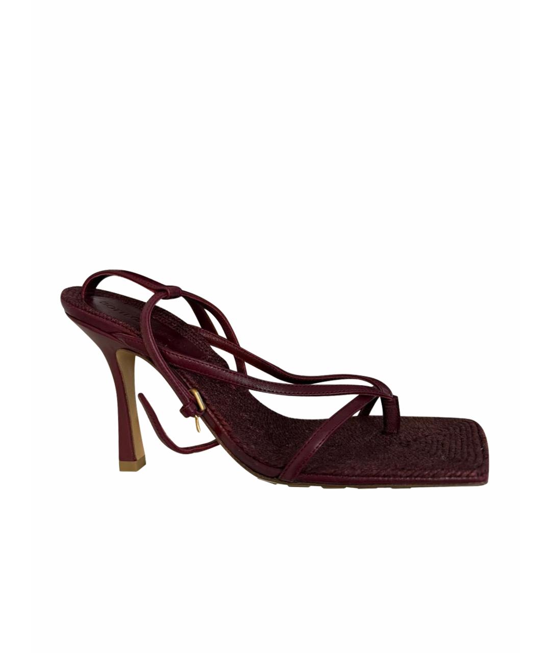 BOTTEGA VENETA Бордовые кожаные босоножки, фото 5
