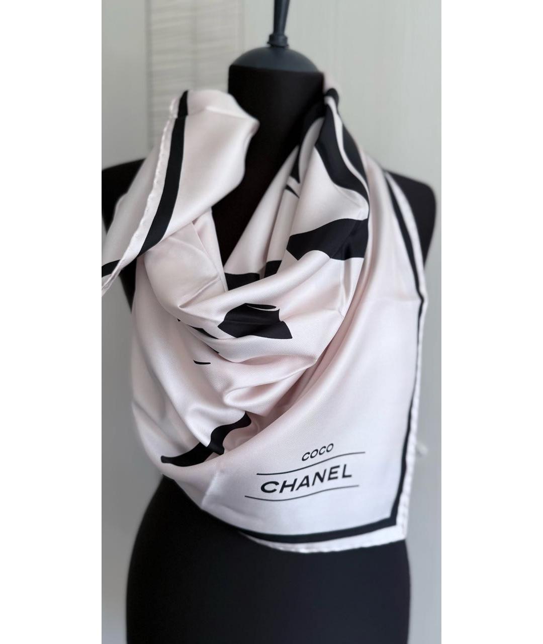 CHANEL Бежевый шелковый платок, фото 3