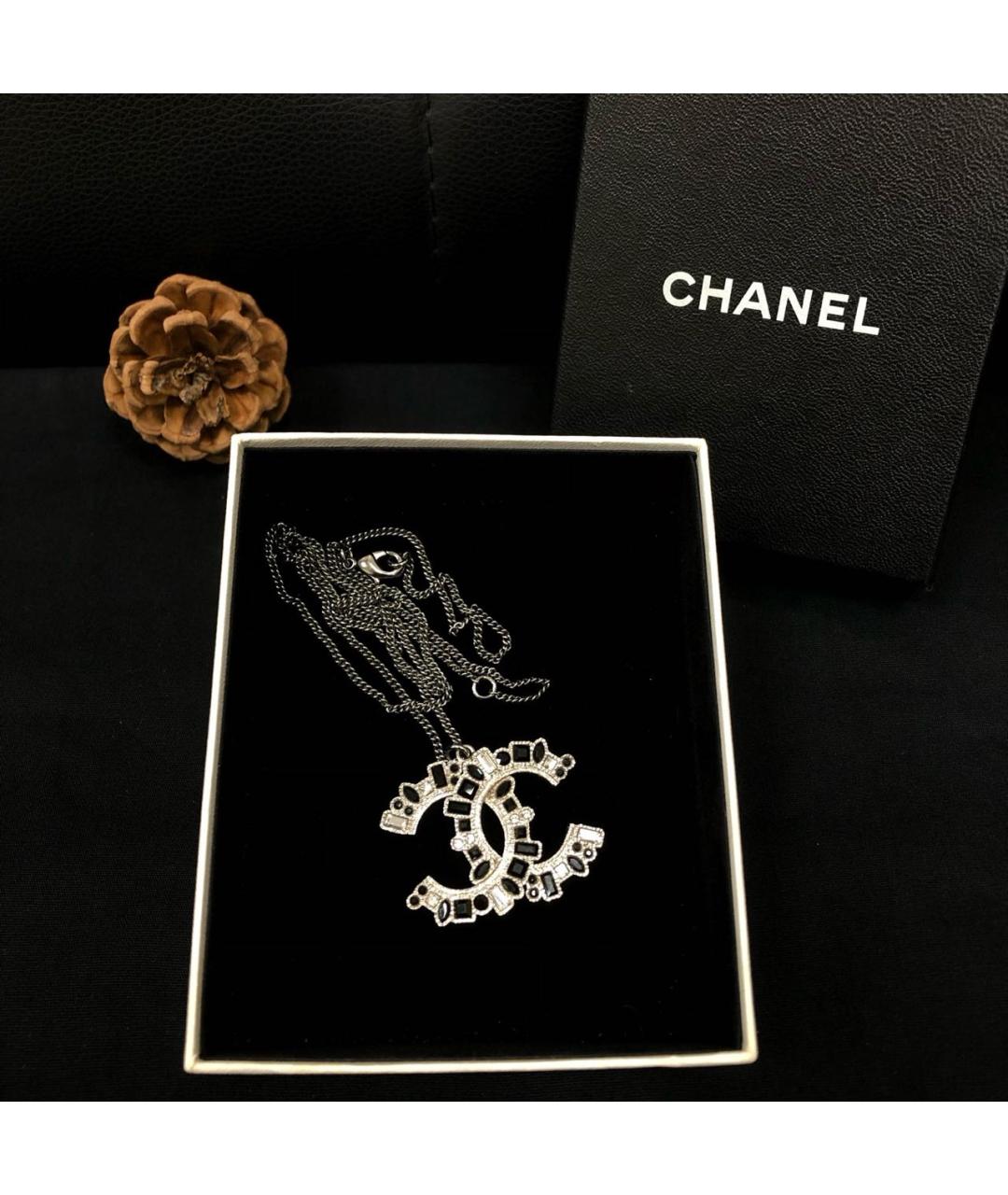 CHANEL Золотая подвеска, фото 2