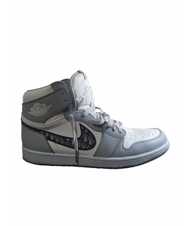 

Высокие кроссовки / кеды NIKE