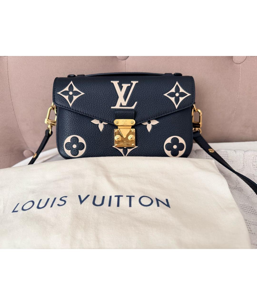 LOUIS VUITTON Черная кожаная сумка через плечо, фото 5