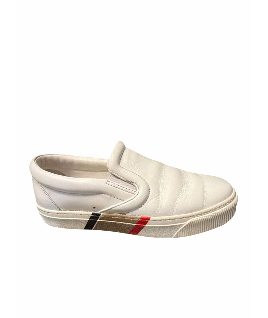 BURBERRY Белые кожаные слипоны, фото 1