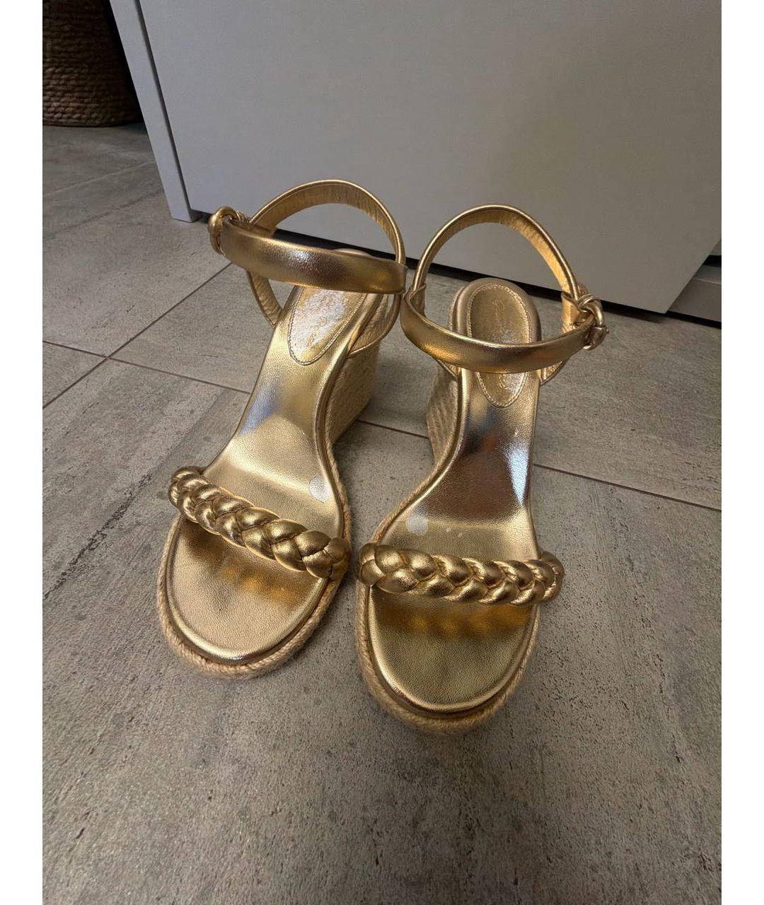 GIANVITO ROSSI Золотые кожаные босоножки, фото 2