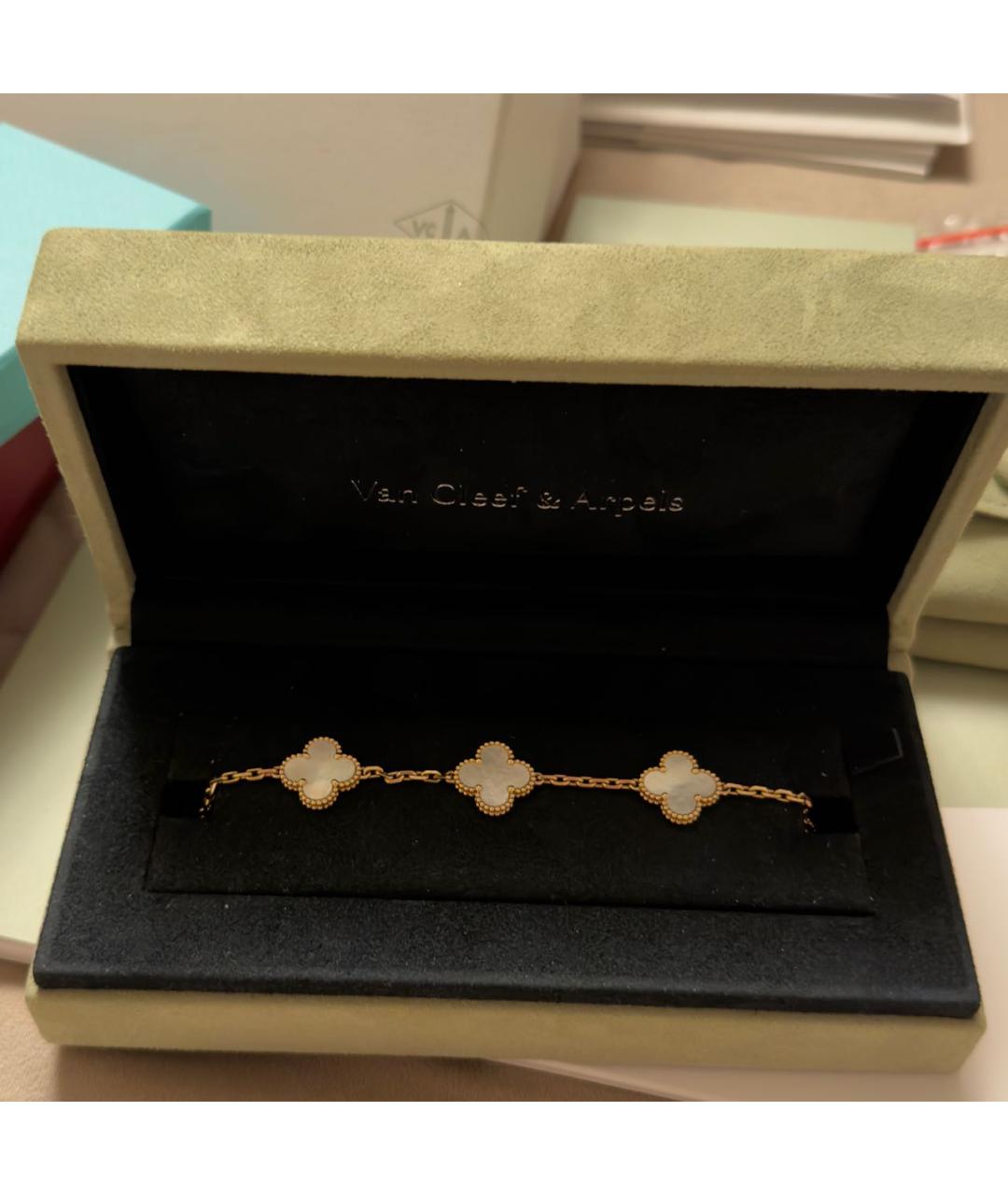 VAN CLEEF & ARPELS Белый браслет из желтого золота, фото 3