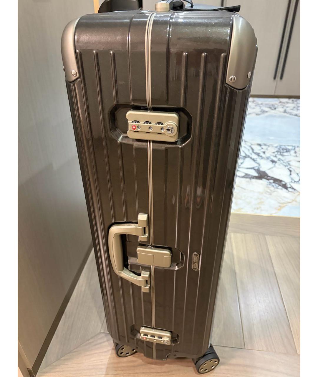 Rimowa Антрацитовый чемодан, фото 2
