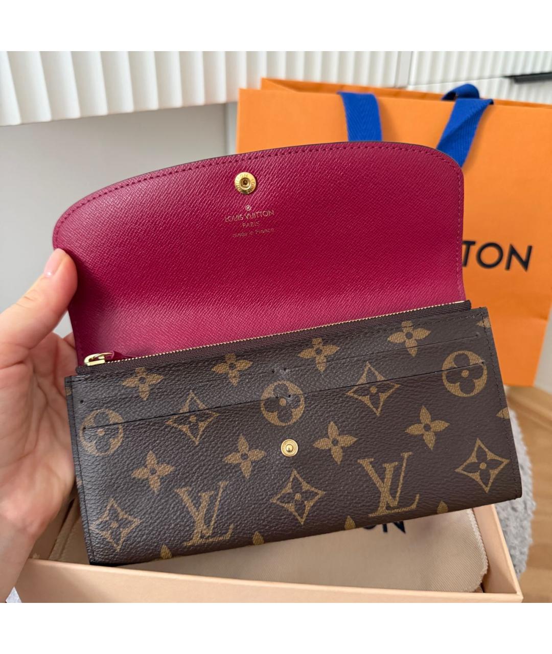 LOUIS VUITTON Коричневый кожаный кошелек, фото 3