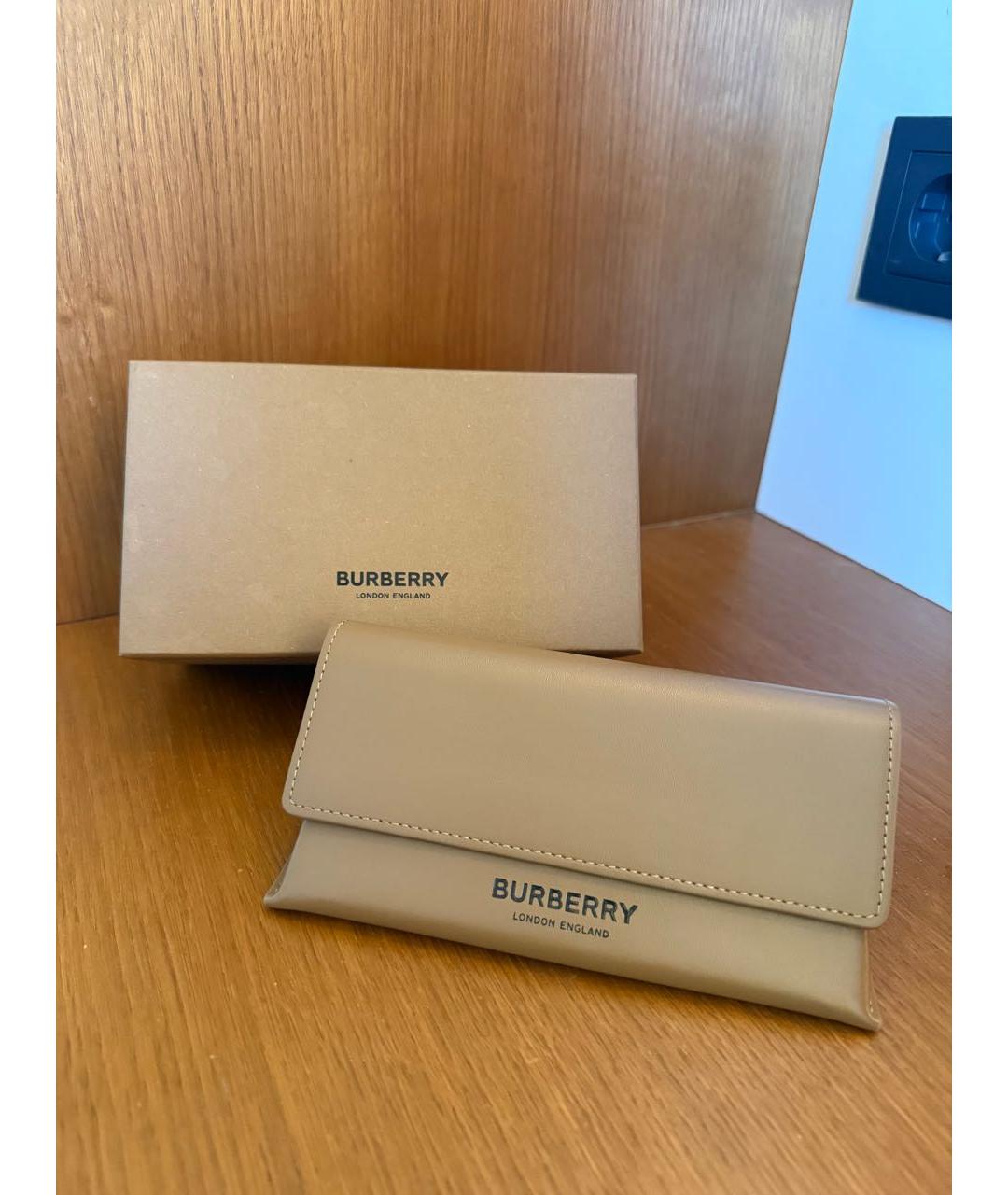 BURBERRY Мульти пластиковые солнцезащитные очки, фото 4