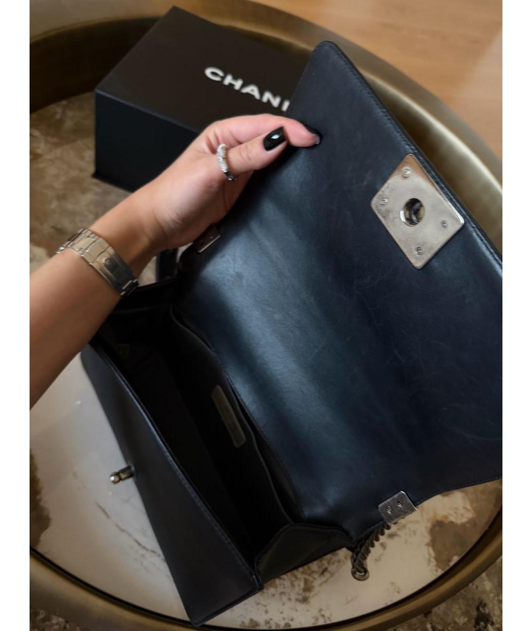CHANEL Черная кожаная сумка тоут, фото 5